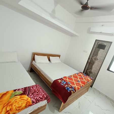 Shiv Shakti Homestay Kevadia Екстериор снимка